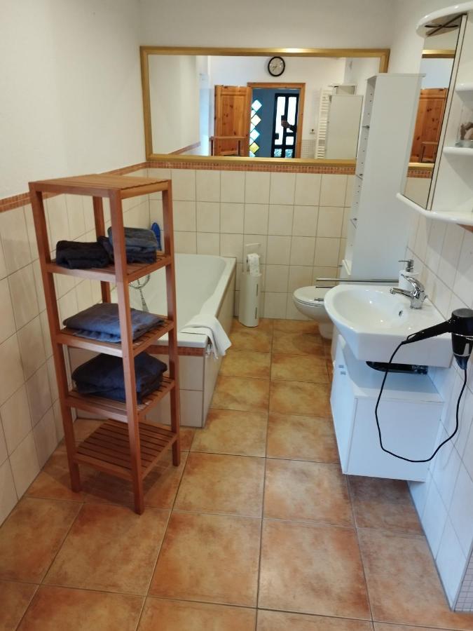 Fewo-Thueringer-Becken Vehra Экстерьер фото